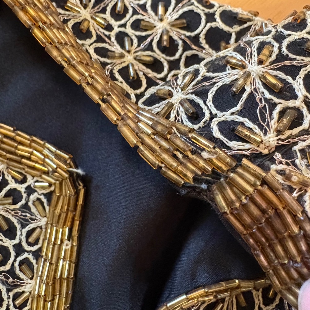 Vintage Stenay 100% Silk Beaded Floral Cardigan Hook Closure - 1980s - 1990s - Picture 10 of 10